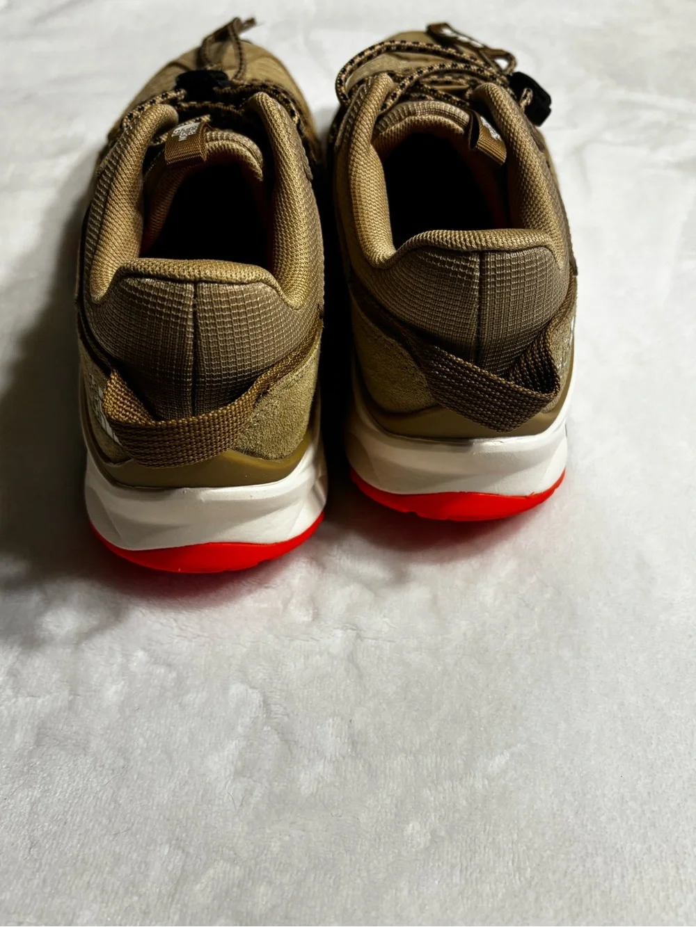The North Face Women's VECTIV Taraval Tech Sz 7.